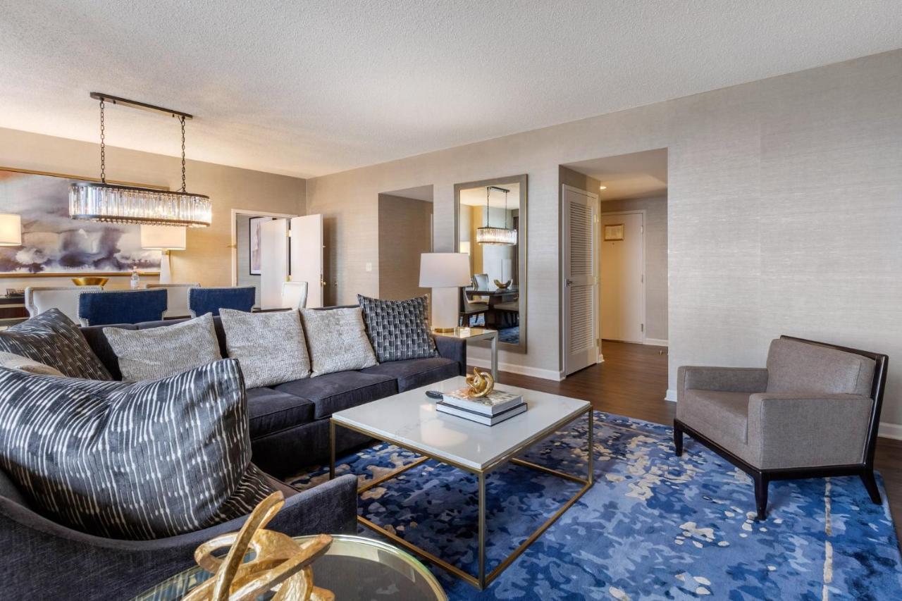 Omni Hotel 4*